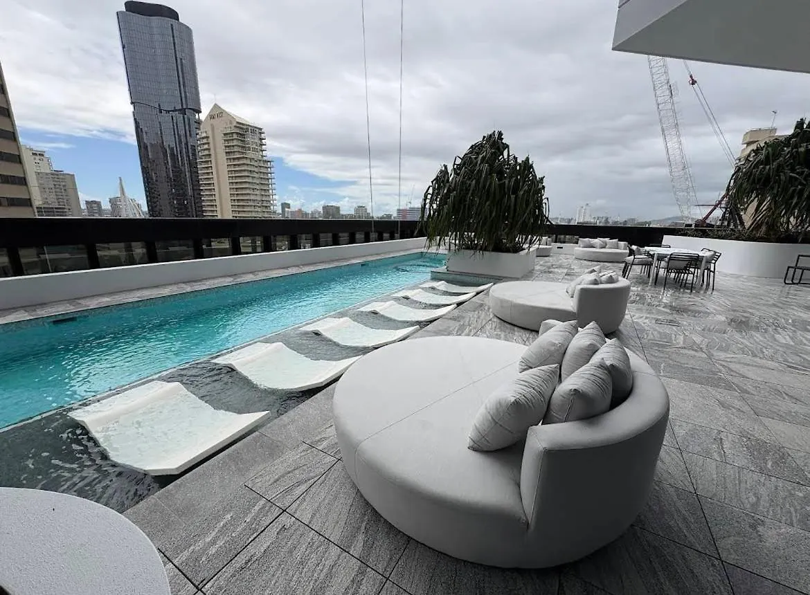Luxury Apartment At Queens Wharf Tower Brisbane Habitación en casa particular