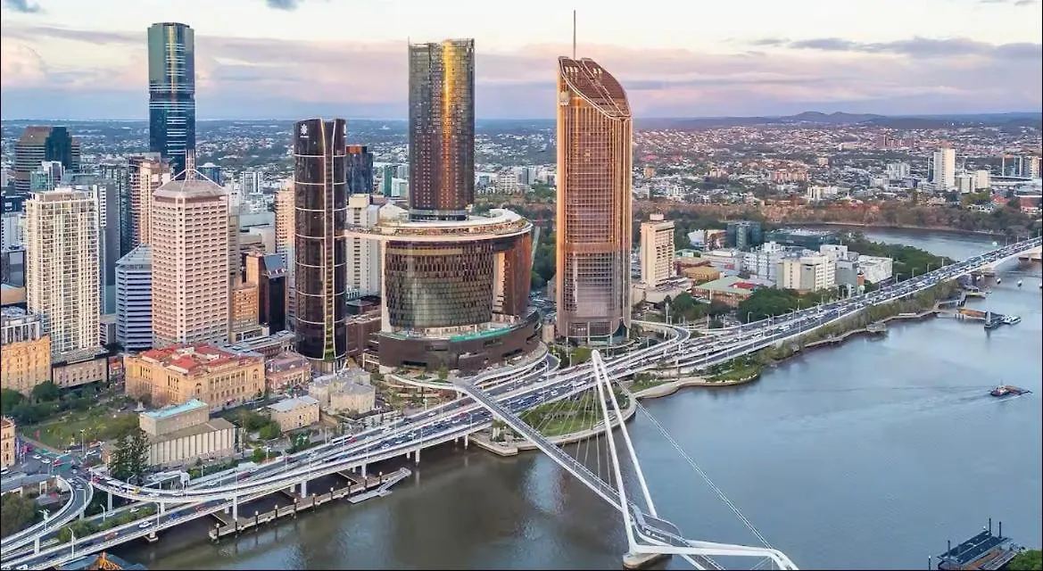 Luxury Apartment At Queens Wharf Tower Brisbane Habitación en casa particular